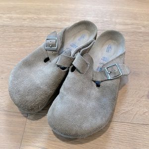 Birkenstock Boston size 38 /7 reg Taupe